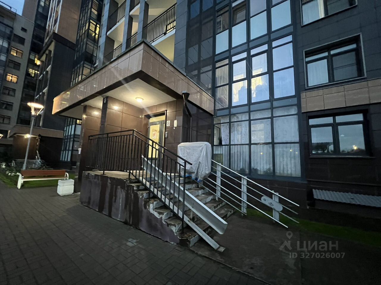 Продажа 1-комн квартиры на вторичном рынке улица Адмирала Черокова, 20