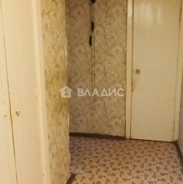 Продажа 2-комн квартиры на вторичном рынке Электросталь г, Победы ул,  д. 13 к2
