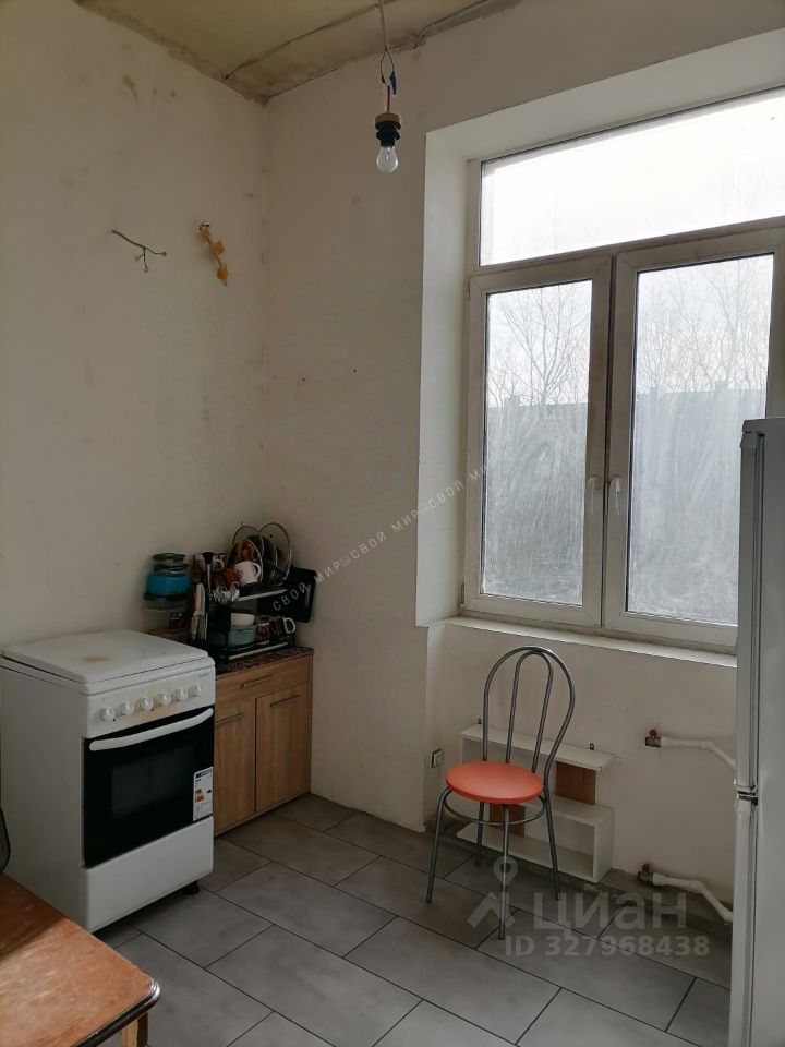 Продажа 2-комн квартиры на вторичном рынке улица Трефолева, 3