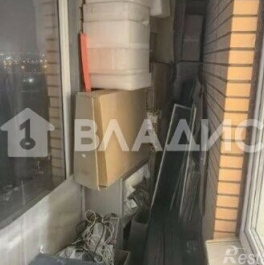Продажа 1-комн квартиры на вторичном рынке Корабельная улица,  д. 9