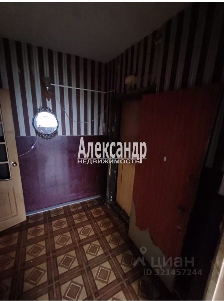 Продажа 3-комн квартиры на вторичном рынке Колпино, Тверская улица, 56