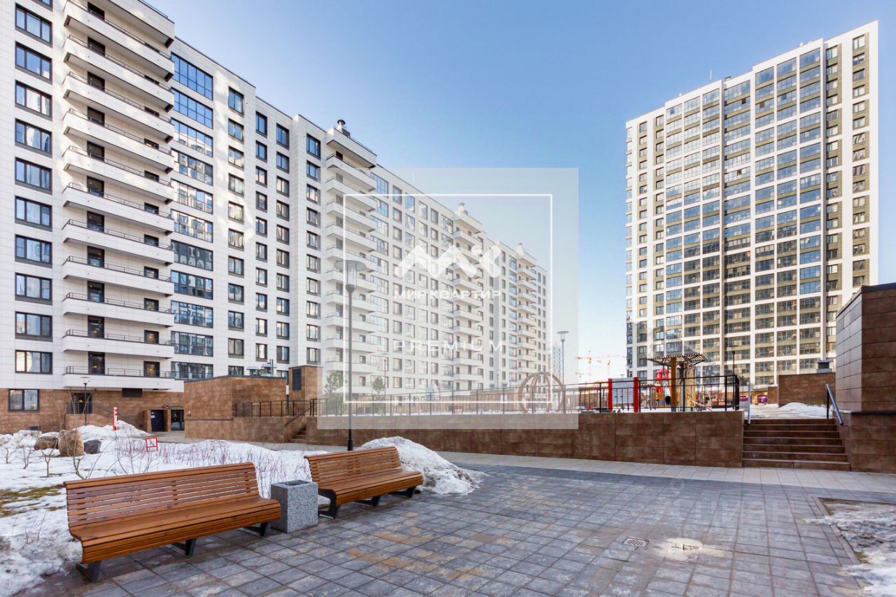 Продажа 1-комн квартиры на вторичном рынке улица Ультрамариновая, 5