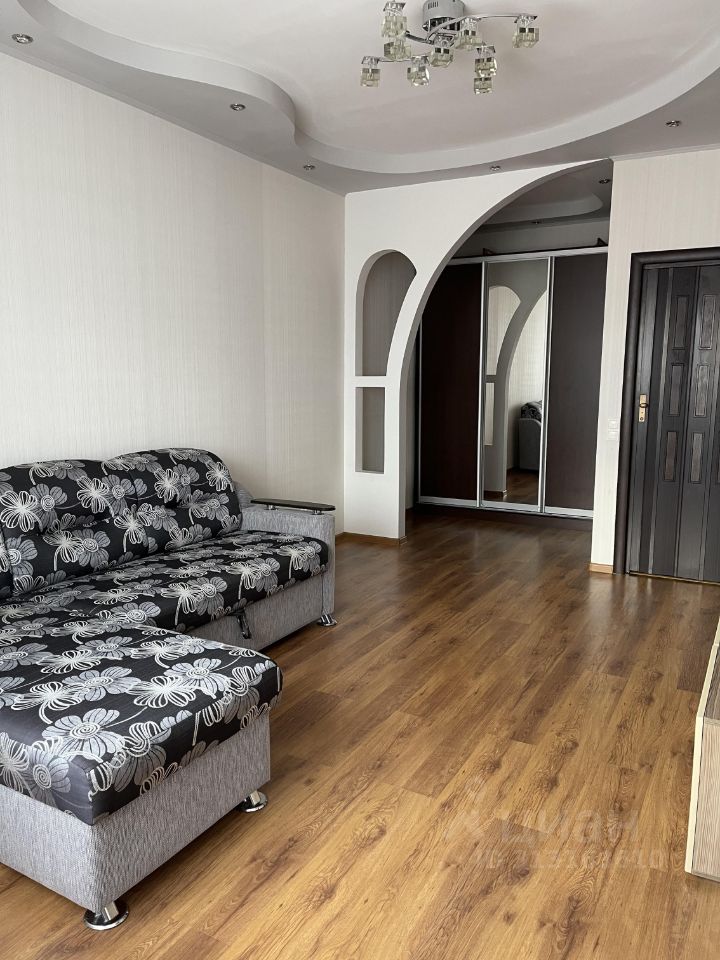 Аренда 1-комн квартиры на вторичном рынке пос. Совхоза имени Ленина, 19