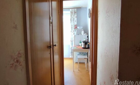 Продажа 2-комн квартиры на вторичном рынке улица Кулакова,  д. 8