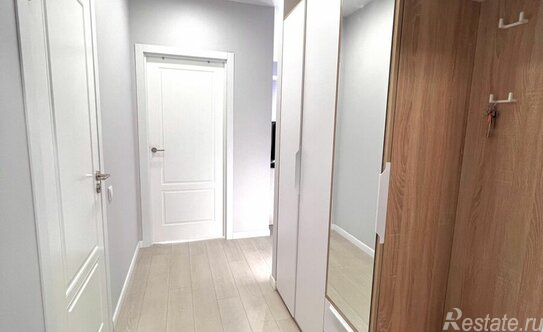 Продажа 1-комн квартиры на вторичном рынке Космонавтов пр-кт,  д. 106