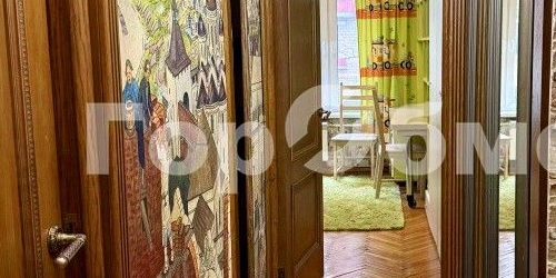 3-комн квартира улица Молостовых, 13К4