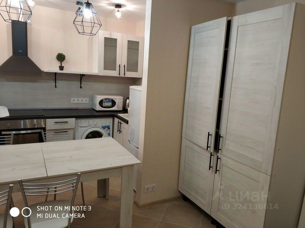 Аренда 2-комн квартиры на вторичном рынке Нагатинская набережная, 10к1