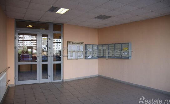 Продажа 3-комн квартиры на вторичном рынке Профсоюзная ул,  д. 104