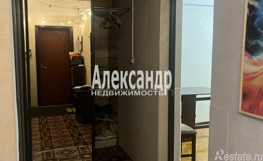 Продажа 2-комн квартиры на вторичном рынке шоссе Революции,  д. 45