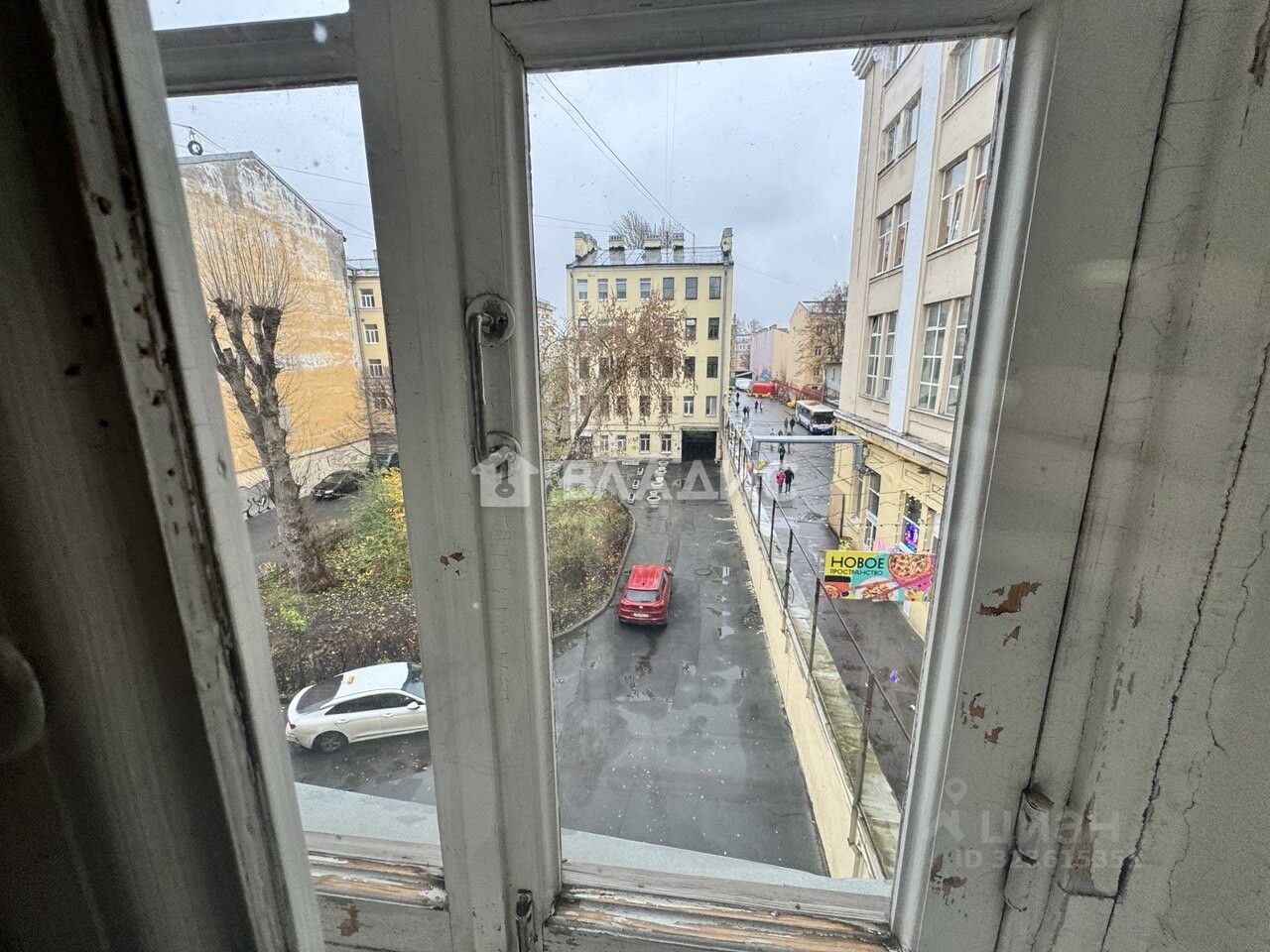 Продажа 2-комн квартиры на вторичном рынке Лиговский проспект, 72