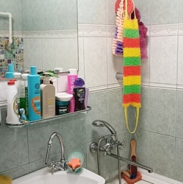 Продажа 2-комн квартиры на вторичном рынке Кириши, пр-кт Ленина,  д. 18