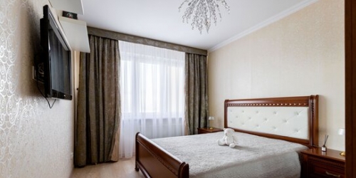 3-комн квартира Маршала Казакова ул,  д. 50,  к. 1