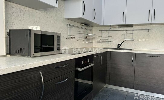 Продажа 2-комн квартиры на вторичном рынке улица Полины Осипенко,  д. 20 к1