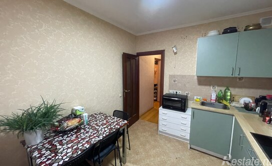 Продажа 2-комн квартиры на вторичном рынке ул Окская,  д. 3,  к. 1