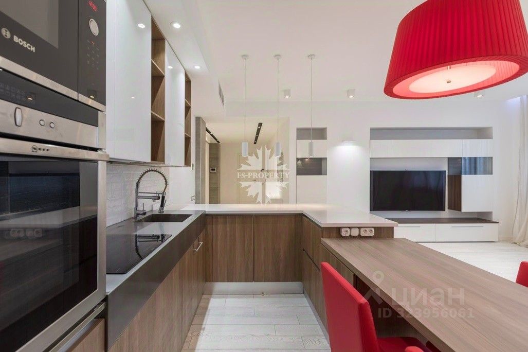 Продажа 3-комн квартиры на вторичном рынке Ломоносовский проспект, 25к5