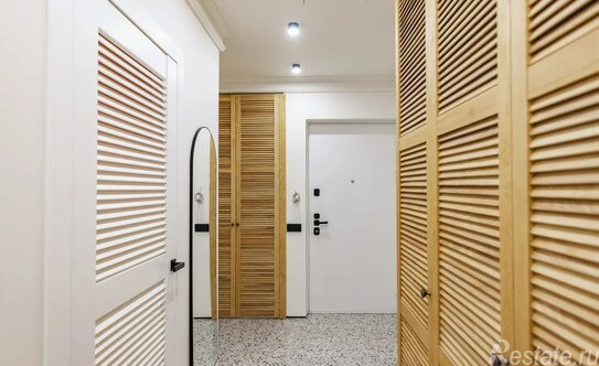 Продажа 2-комн квартиры на вторичном рынке Тюменский проезд