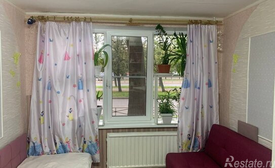 Продажа 2-комн квартиры на вторичном рынке Бухарестская ул