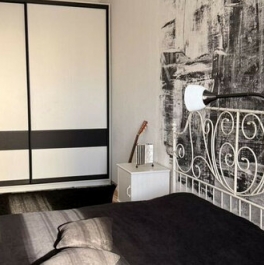 Аренда 2-комн квартиры на вторичном рынке улица Седова,  д. 42 к2