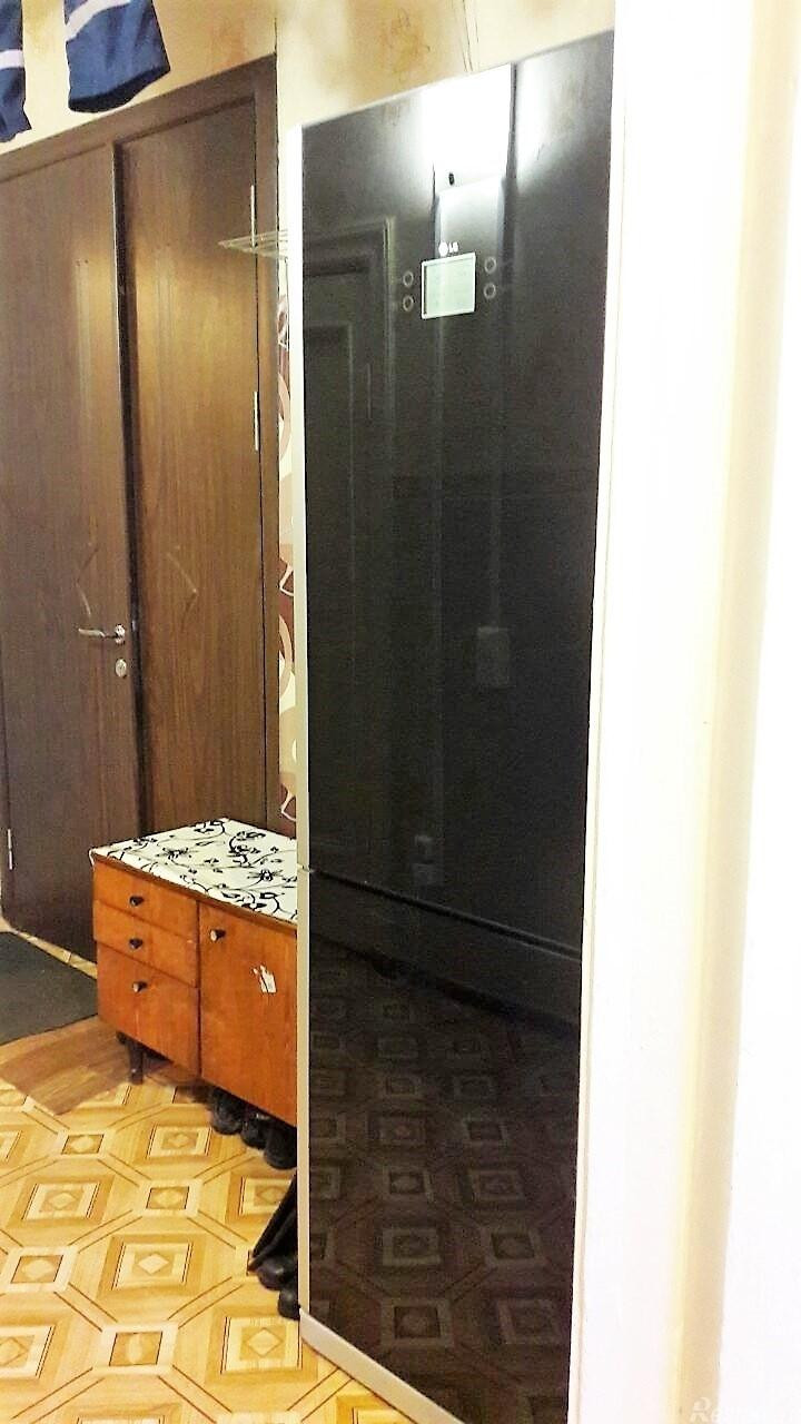 Продажа комнаты Стрельна г., Санкт-Петербургское шос.,  д. 84