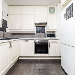 Продажа 2-комн квартиры на вторичном рынке Муринский 2-й пр-кт,  д. 22 литВ