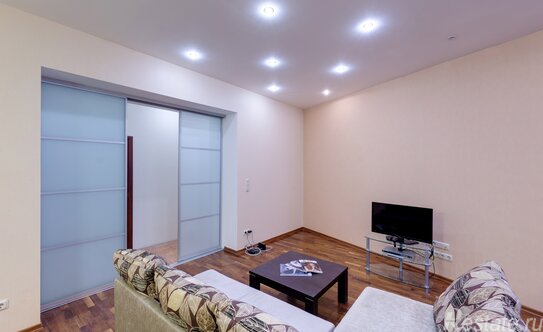 Продажа 2-комн квартиры на вторичном рынке улица Оружейника Фёдорова,  д. 4