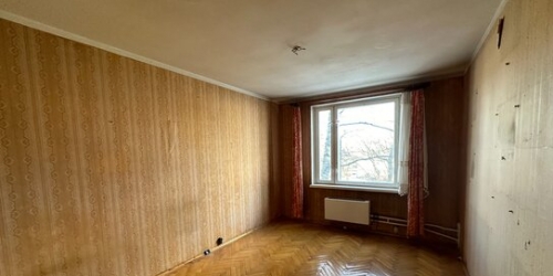 3-комн квартира ул Красных Зорь,  д. 37