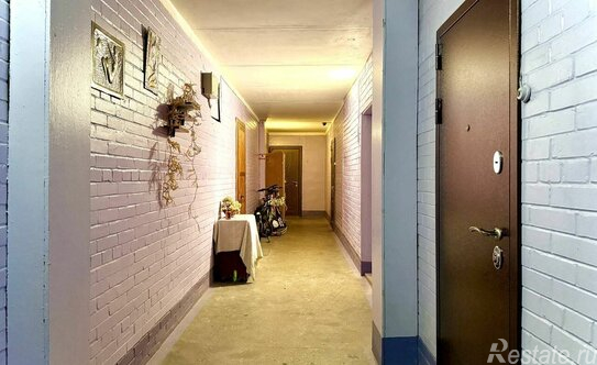 Продажа 2-комн квартиры на вторичном рынке Ветеранов пр-кт