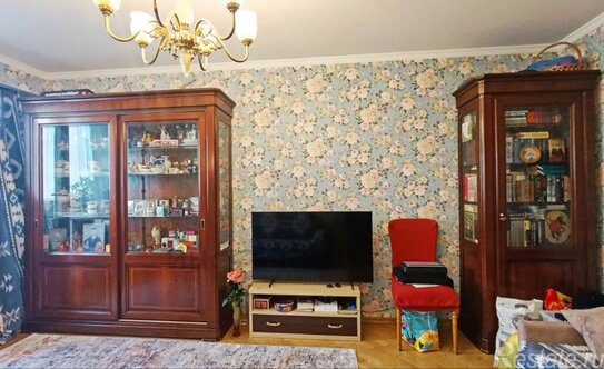 Продажа 2-комн квартиры на вторичном рынке Дмитрия Донского б-р,  д. 8