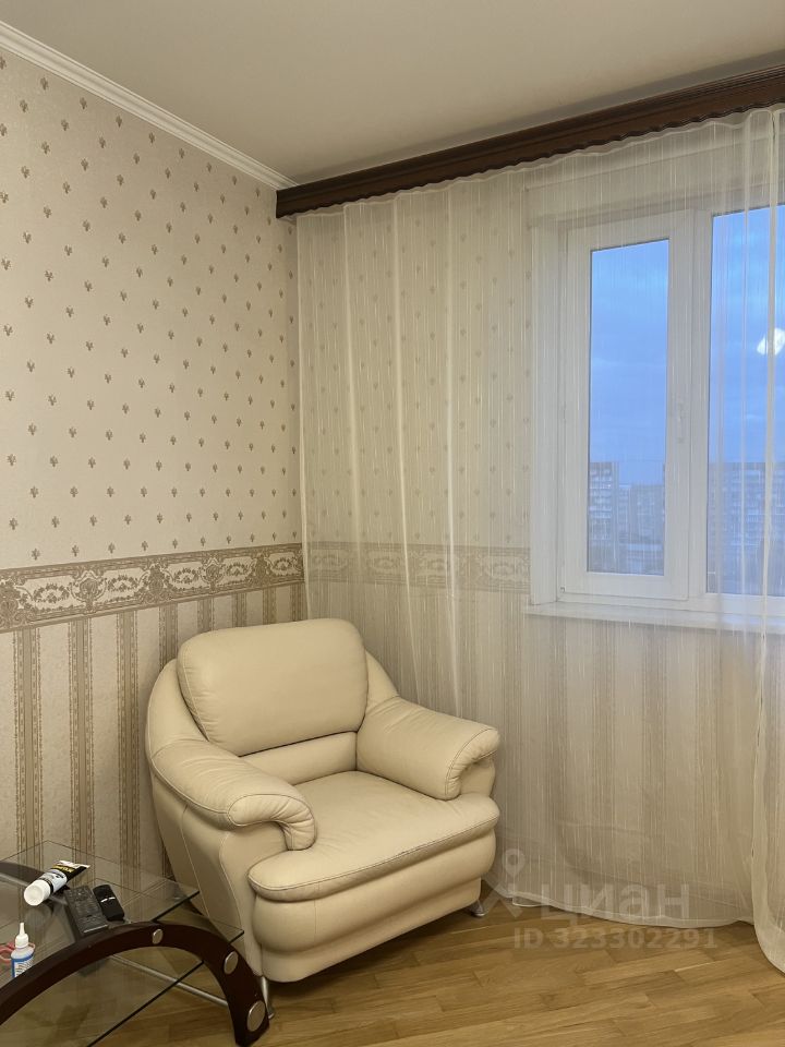 Аренда 3-комн квартиры на вторичном рынке Дубнинская улица, 30Б