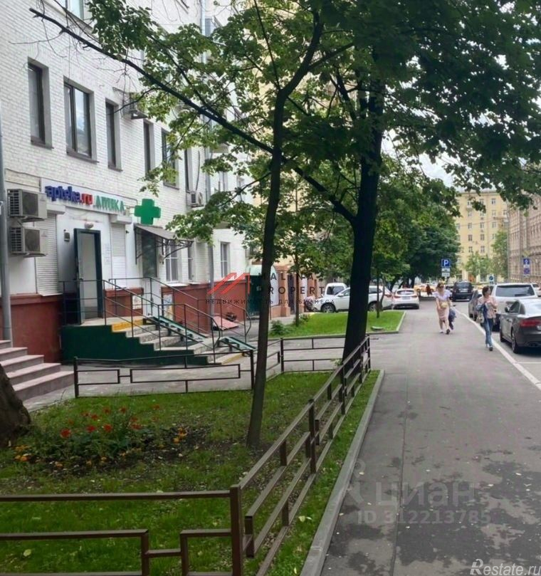 Продажа торгового помещения Мещанская улица,  д. 2