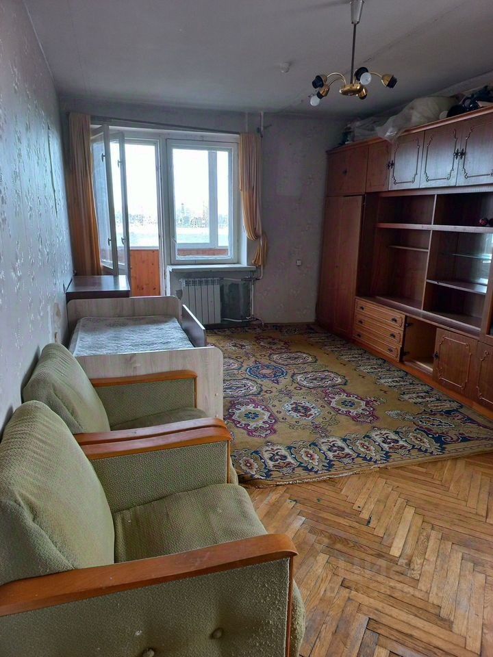 Продажа 2-комн квартиры на вторичном рынке улица Руставели, 68