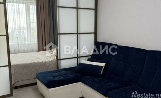 Продажа 1-комн квартиры на вторичном рынке Зелёный пр-кт,  д. 93А