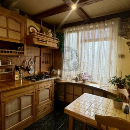 Продажа 2-комн квартиры на вторичном рынке Заречье, улица Декабристов,  д. 12