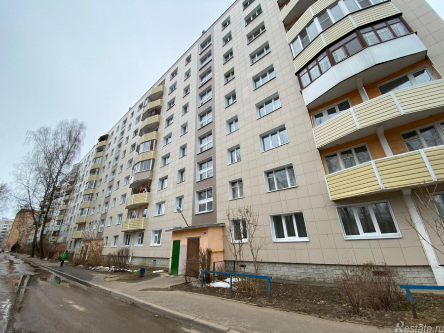 Продажа 4-комн квартиры на вторичном рынке Клин, 50 лет Октября ул., 7