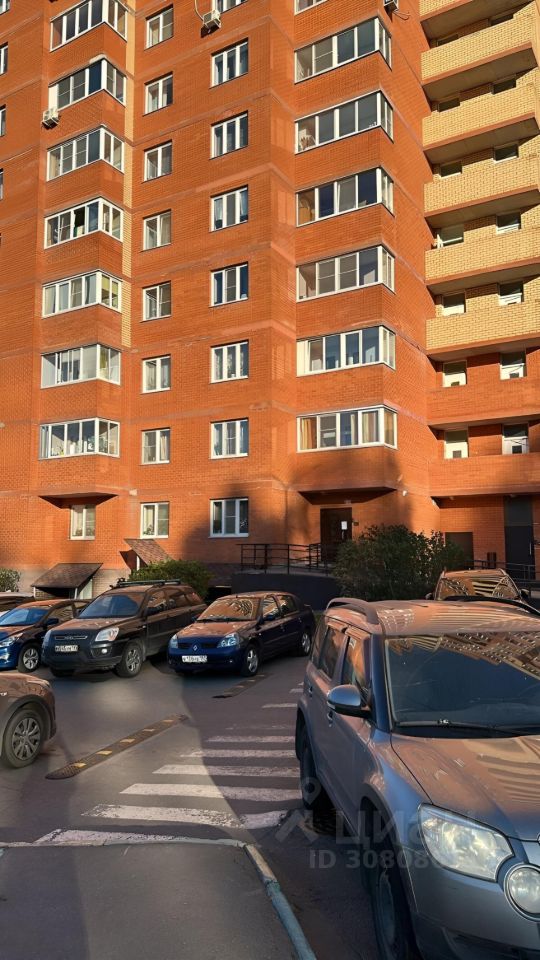 Продажа 3-комн квартиры на вторичном рынке Сходня мкр, Первомайская улица, 59