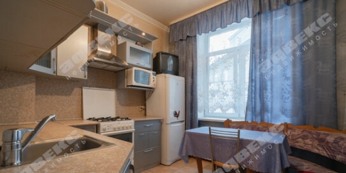 2-комн квартира улица Победы,  д. 4