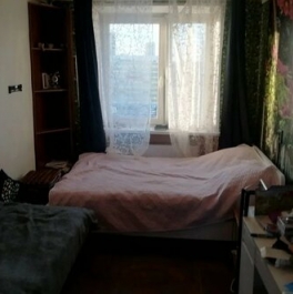 Продажа 4-комн квартиры на вторичном рынке Придорожная аллея,  д. 1/153