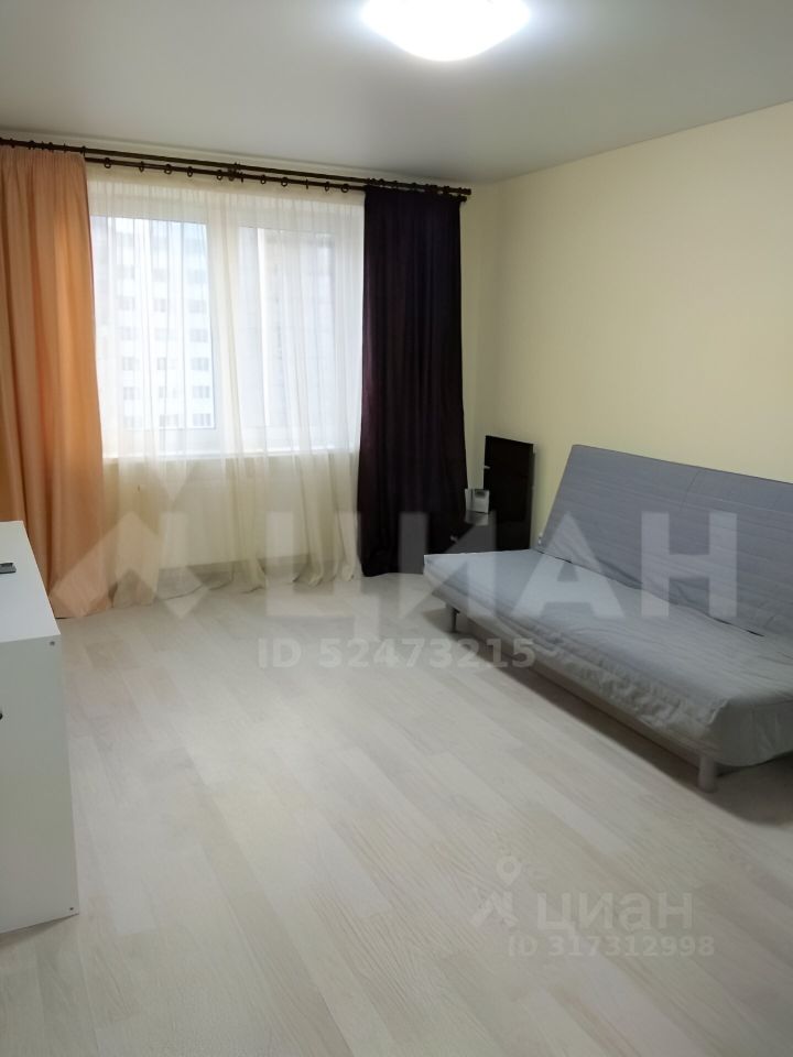 Продажа 1-комн квартиры на вторичном рынке пос. Новогорелово, бульвар Десантника Вадима Чугунова, 1к3