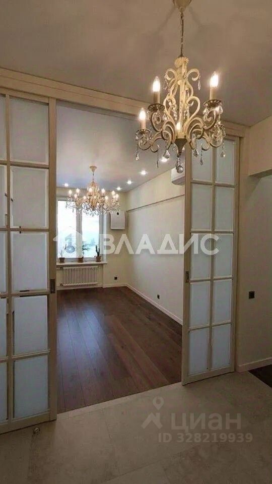 Продажа 3-комн квартиры на вторичном рынке Шарикоподшипниковская улица, 40