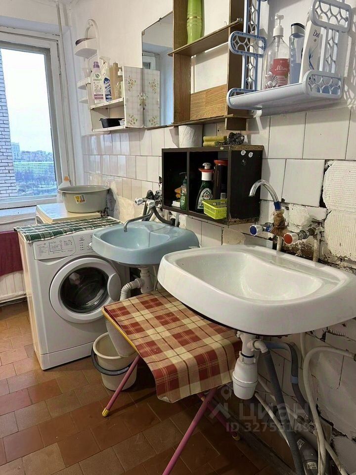 Продажа комнаты Светлановский проспект, 60К2