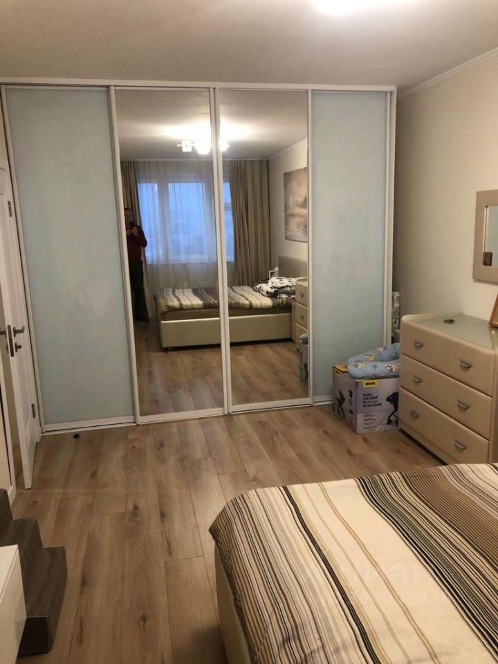 Аренда 4-комн квартиры на вторичном рынке Мичуринский проспект, 27К3