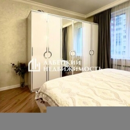 Продажа 3-комн квартиры на вторичном рынке Железнодорожный, ул Маяковского,  д. 1