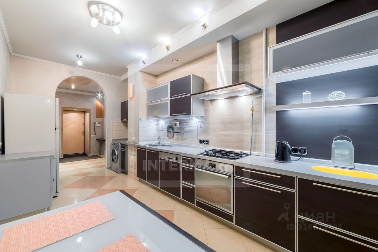 Продажа 3-комн квартиры на вторичном рынке Большой Палашевский переулок, 3