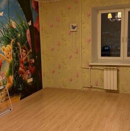 Продажа 4-комн квартиры на вторичном рынке Богатырский пр-кт,  д. 28