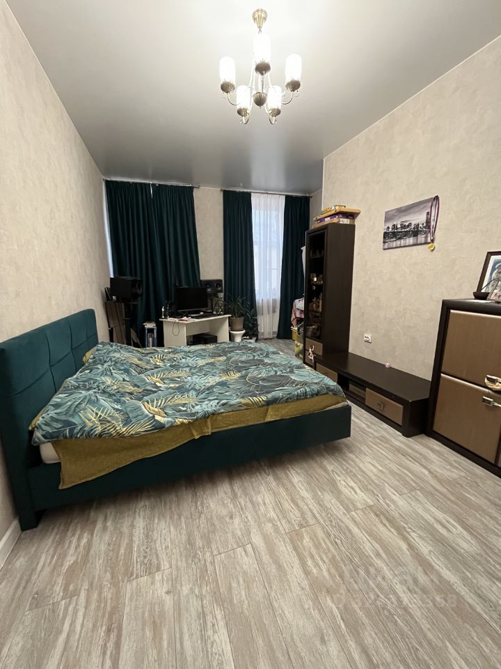 Продажа 2-комн квартиры на вторичном рынке Моховая улица, 18