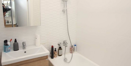 3-комн квартира Болотниковская ул,  д. 42,  к. 3