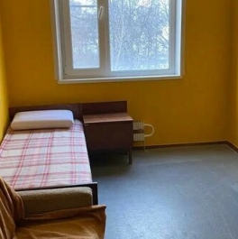 Продажа 3-комн квартиры на вторичном рынке Винницкая улица,  д. 17