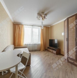 Продажа 2-комн квартиры на вторичном рынке Композиторов ул,  д. 18