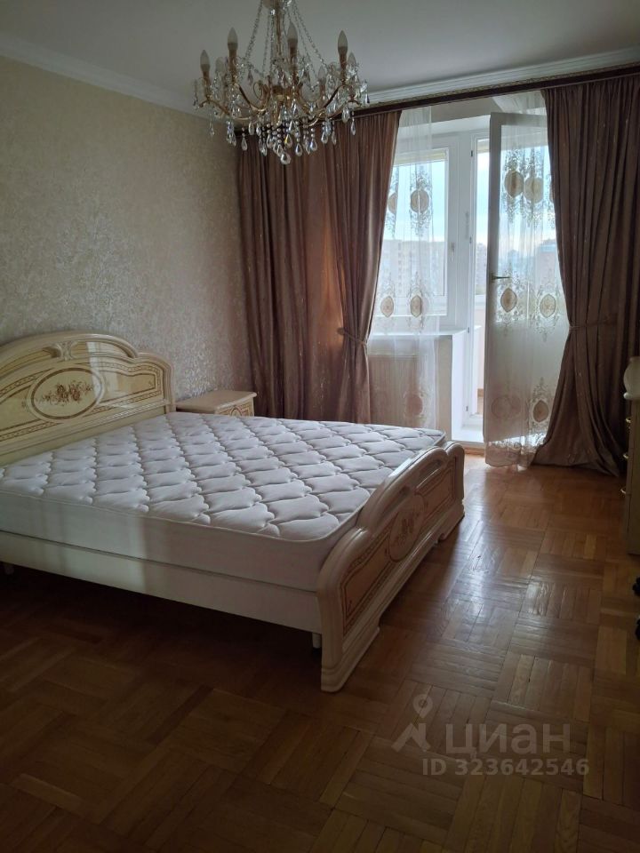 Аренда 4-комн квартиры на вторичном рынке Долгоруковская улица, 40