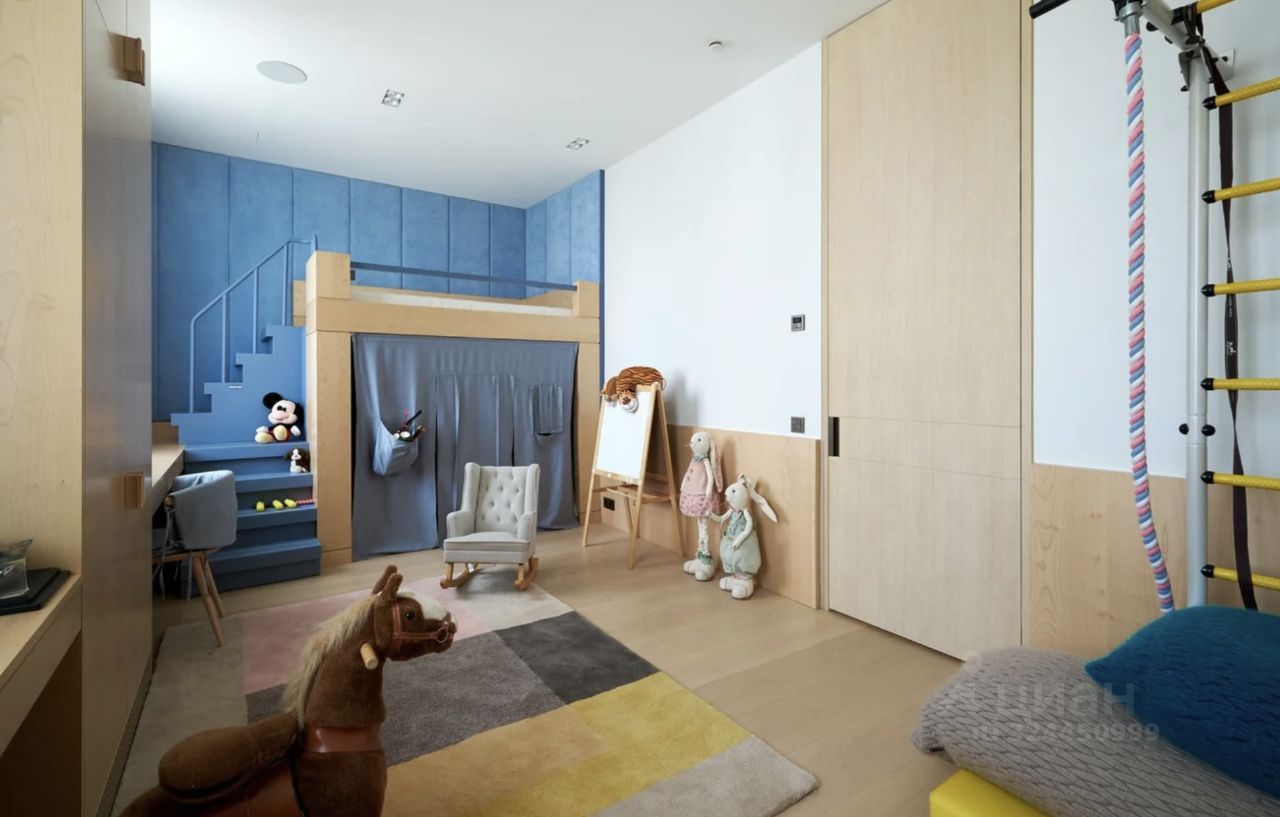 Продажа 4-комн квартиры на вторичном рынке Верхняя улица, 20к1